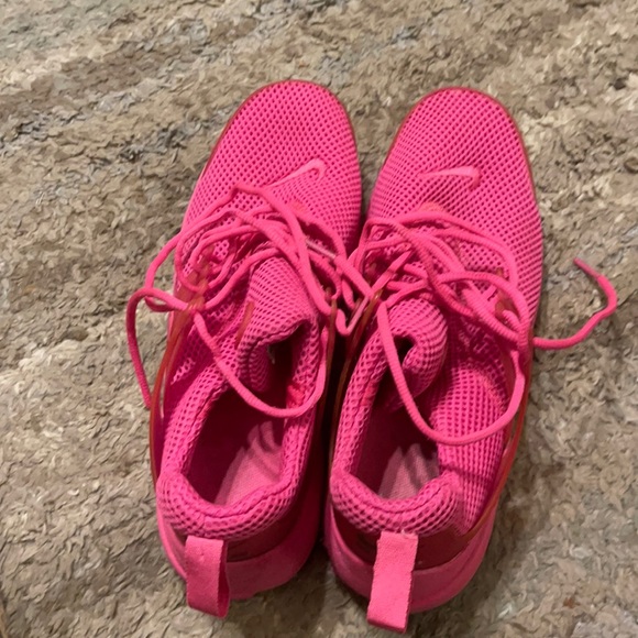 Nike Shoes - 🍭Hot Pink Nikes🍭